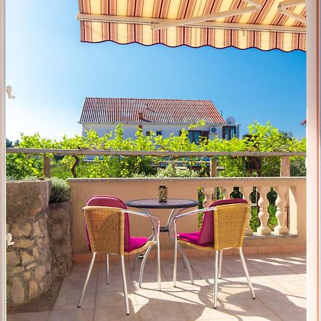 קרק Apartment Todor מראה חיצוני תמונה